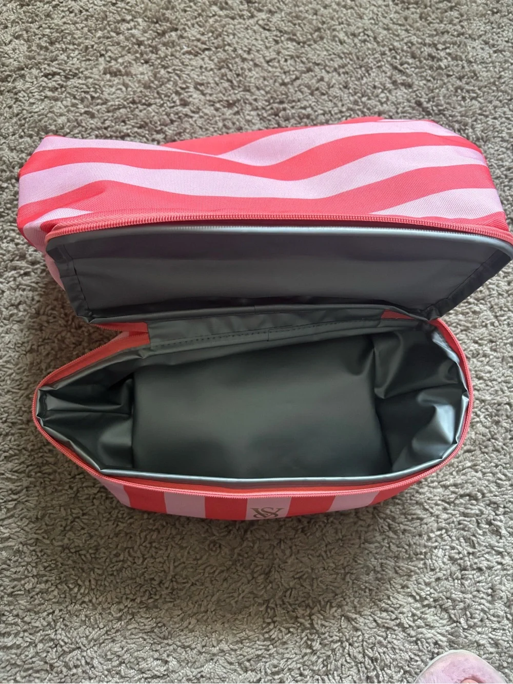 Victoria's Secret Coral and Light Pink Striped Beach Bag - Picture 5 of 5